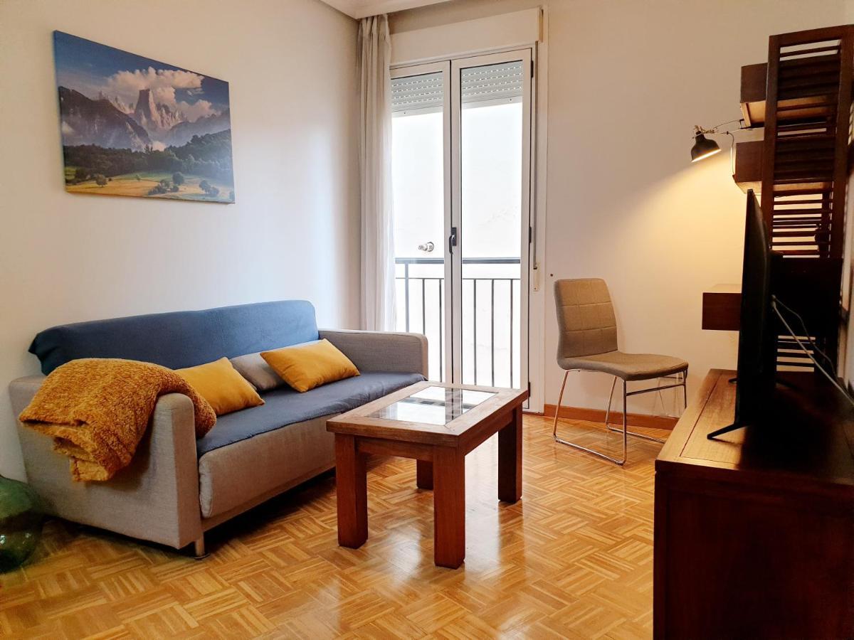 Ca Gueilu - Centro, Parking Y Wifi Apartment Oviedo Luaran gambar