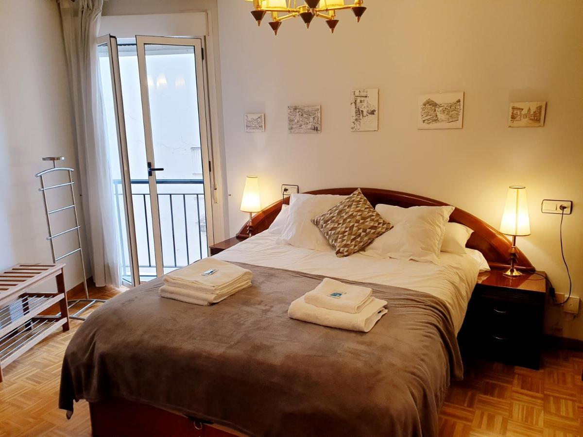 Ca Gueilu - Centro, Parking Y Wifi Apartment Oviedo Luaran gambar