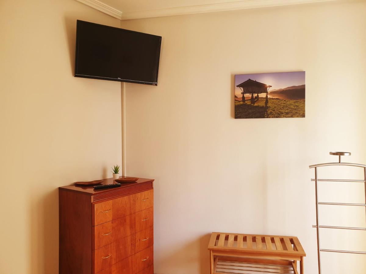 Ca Gueilu - Centro, Parking Y Wifi Apartment Oviedo Luaran gambar